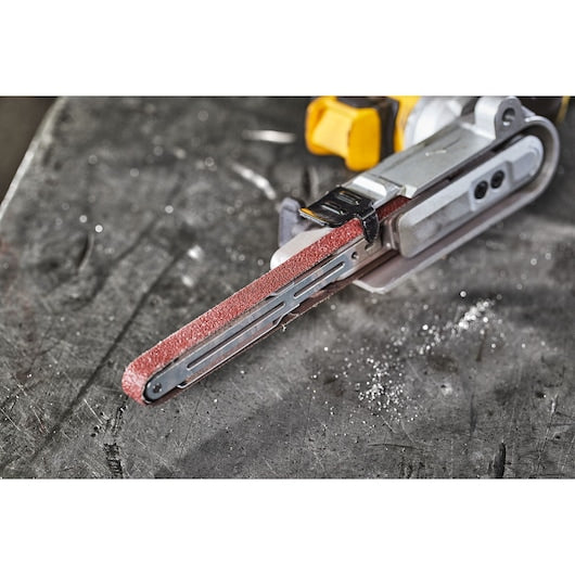 DCM200NT-XJ - 18 Volt Akku-Bandfeile (bürstenlos) - Basiversion