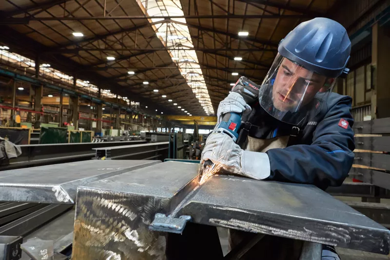 GGS 18V-23 LC Professional in L-BOXX 136 mit Einmaulschlüssel