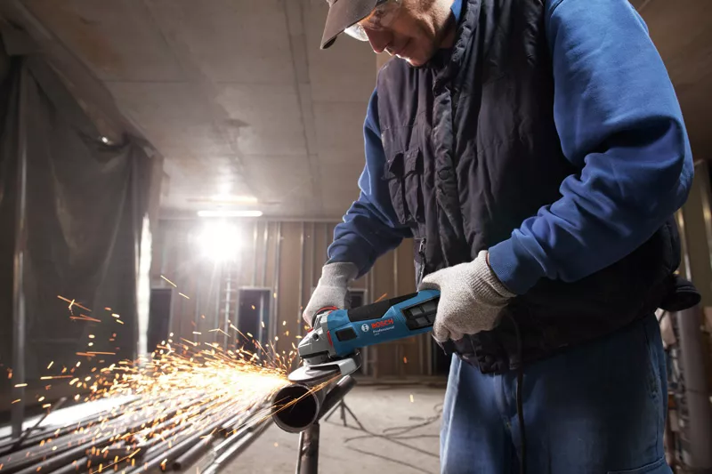 GWS 19-125 CIE Professional mit Mutter