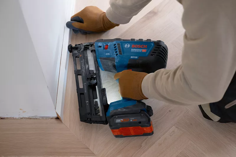 GNH 18V-64-2 M Professional Akku-Holznagler in L-BOXX 238