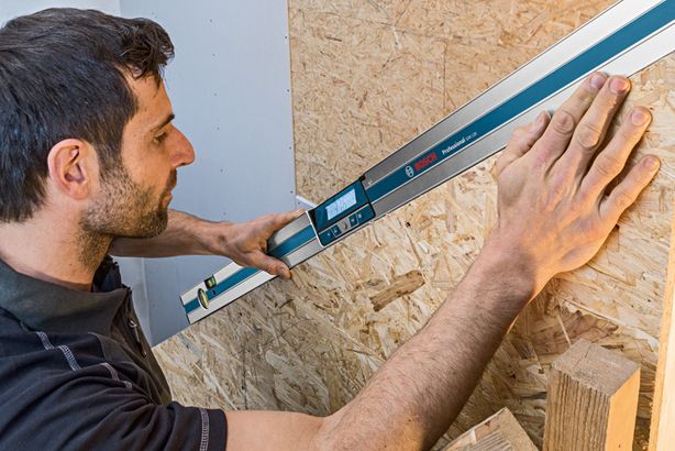 GIM 120 Professional Digitaler Neigungsmesser mit 4 x Batterie (AA), Schutztasche