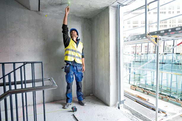 GPL 5 G Professional Punktlaser mit 2 x Batterie (AA), Tasche