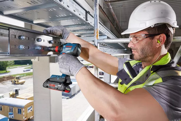 GDX 18V-210 C Professional Akku-Drehschlagschrauber in L-BOXX 136 mit 2 x Li-Ion-Akku ProCORE18V 4.0Ah, Bluetooth-Modul