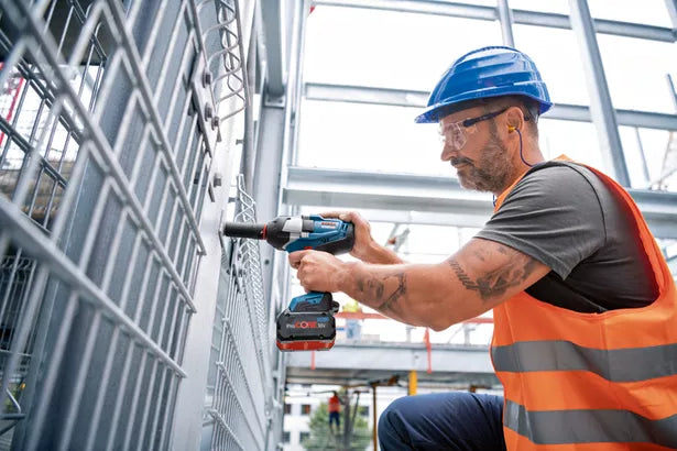 GDS 18V-1000 Professional Akku-Drehschlagschrauber in L-BOXX 136 mit 2 x Li-Ion-Akku ProCORE18V 5.5Ah, Schnellladegerät