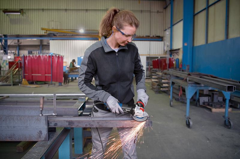 GWX 17-125 S Professional in Kartonschachtel mit Zusatzgriff