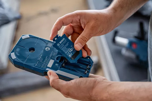 GMS 120-27 Professional Ortungsgerät mit Tasche, BA 3.7V 1.0 A