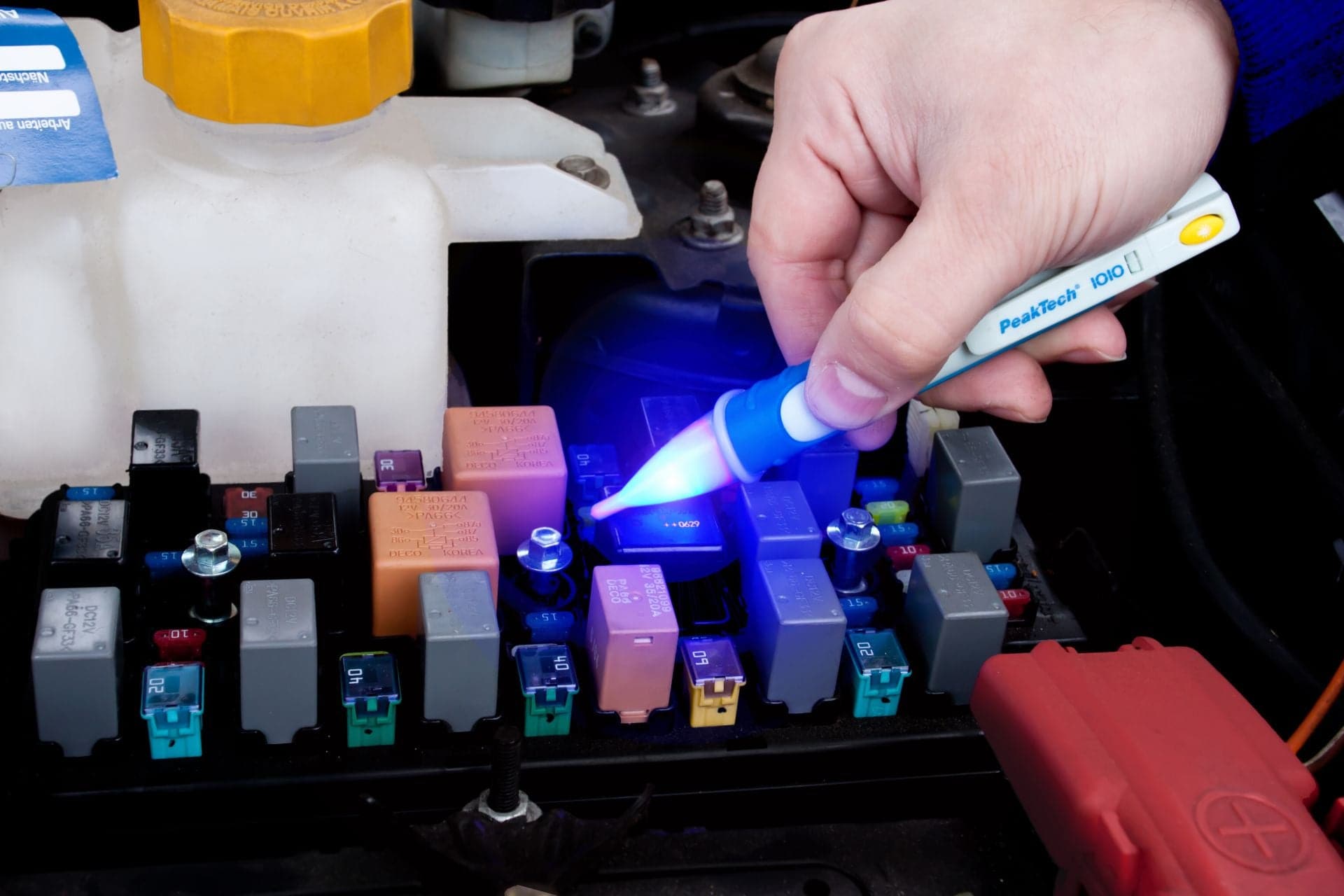 P 1010 - Kontaktfreier Magnetfeldprüfer - MELTEC GmbH