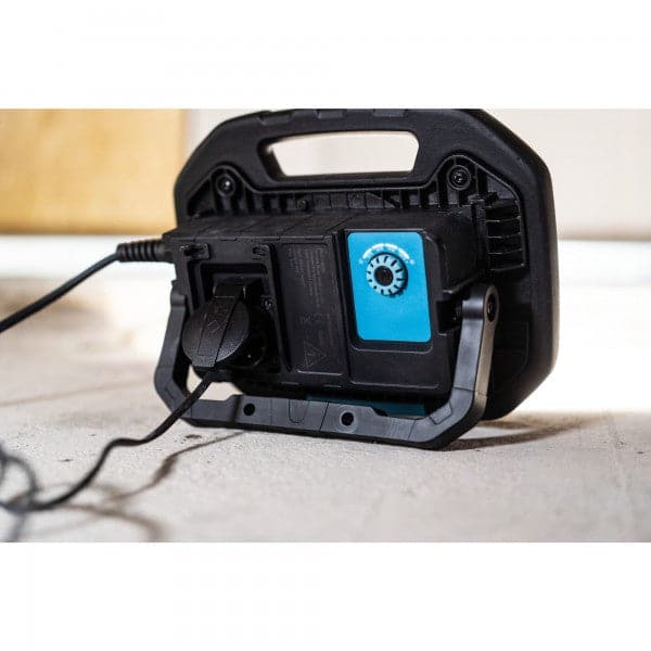 LED Arbeitsstrahler ∙ 40 Watt - MELTEC GmbH