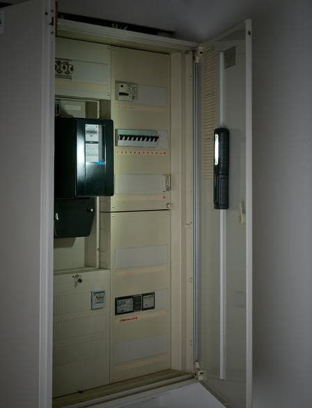 Akku LED Handleuchte HL 700 A - MELTEC GmbH